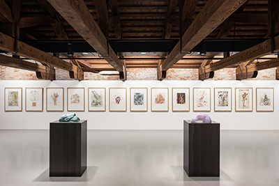 Glass: You and Me; Fleurs pour Marcel Duchamp